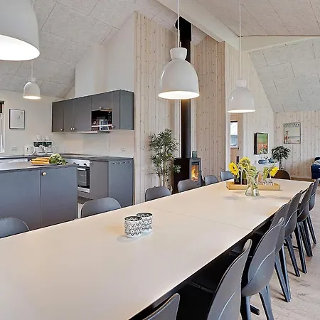 Luxury Retreat With Pool - By Traum Holiday home Grenaa