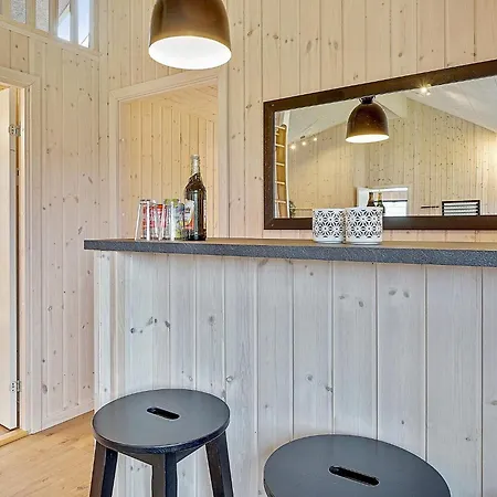 Luxury Retreat With Pool - By Traum Holiday home *