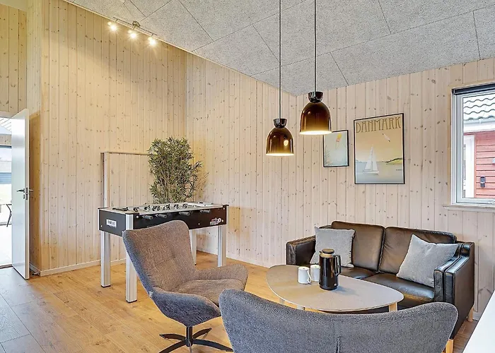 Luxury Retreat With Pool - By Traum Ferienhaus Grenå
