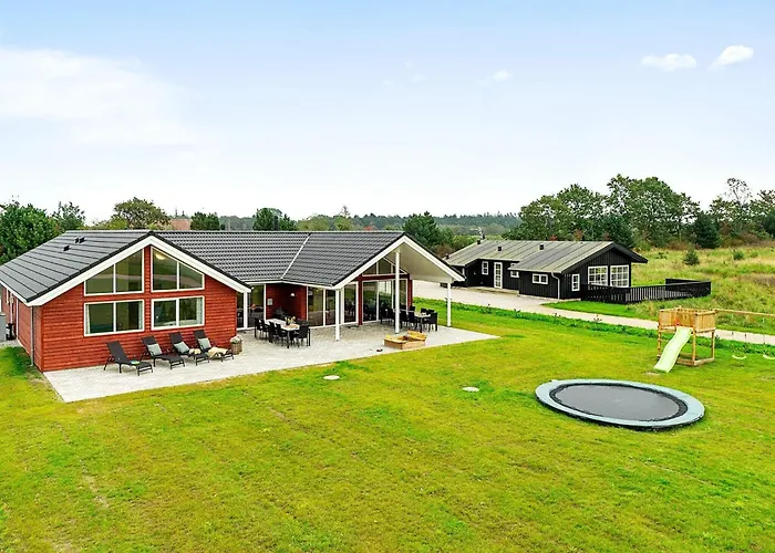 Luxury Retreat With Pool - By Traum