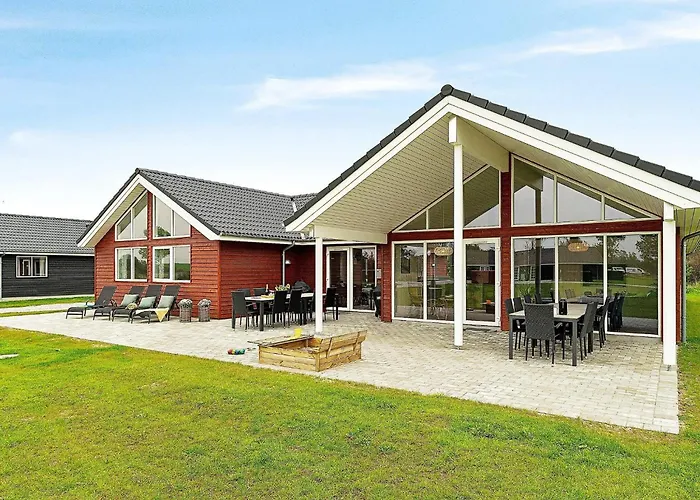 Luxury Retreat With Pool - By Traum Ferienhaus