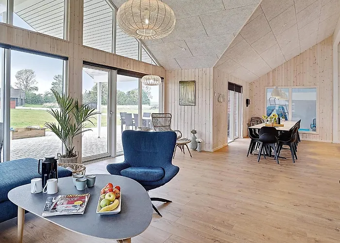 Luxury Retreat With Pool - By Traum Ferienhaus Grenå